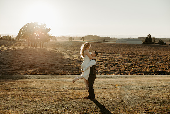 Austin-Kayla-wedding-Photos-Oregon-2026 (2 of 22)