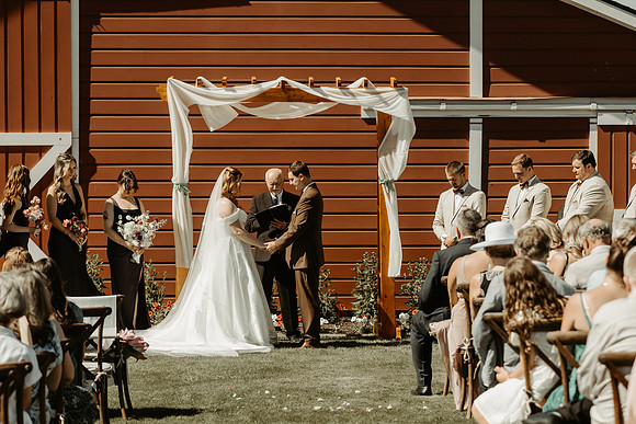 Austin-Kayla-wedding-Photos-Oregon-2026 (41 of 77)