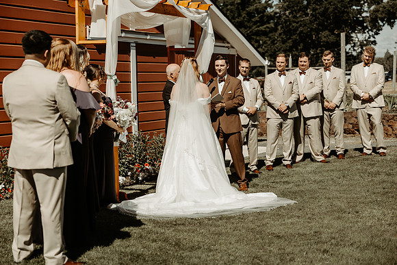 Austin-Kayla-wedding-Photos-Oregon-2026 (47 of 77)
