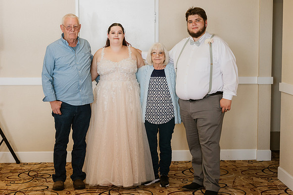 Justin-Juliana-Chinook-Winds-Casino-lincoln-City-Oregon-wedding 2021-0751