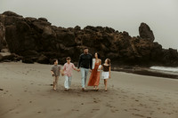 Lyndsey-Family-Photos-Depoe-Bay-Oregon-2026 (1 of 43)