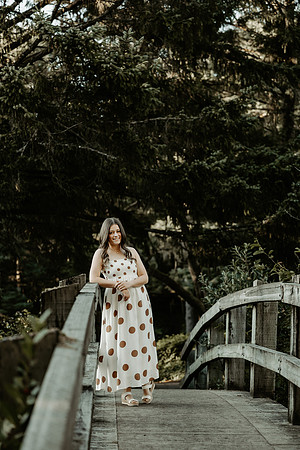 Senior-Photos-Depoe-Bay-Oregon-Class-Of-2027 (2 of 39)