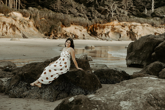 Senior-Photos-Depoe-Bay-Oregon-Class-Of-2027 (9 of 39)