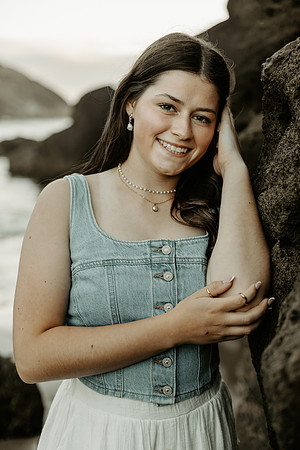 Senior-Photos-Depoe-Bay-Oregon-Class-Of-2027 (12 of 39)