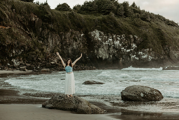 Senior-Photos-Depoe-Bay-Oregon-Class-Of-2027 (31 of 39)