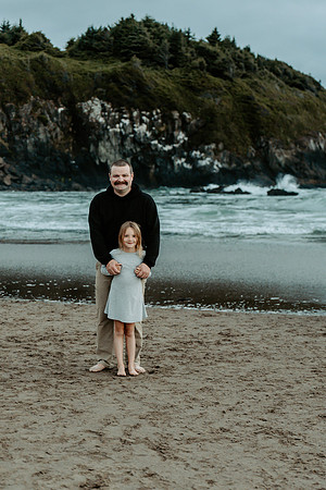 abby-family-photos-depoe-bay-oregon-2026 (17 of 42)