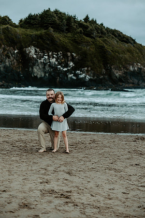 abby-family-photos-depoe-bay-oregon-2026 (18 of 42)