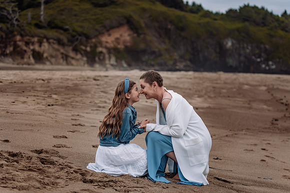 Jon-Megan-Family-Photos-Fogarty-Creek-oregon-2023-5