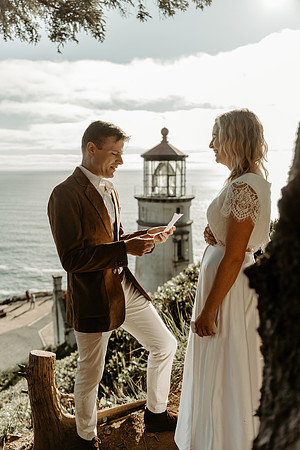 Krystal-Will-Heceta-lighthouse-Elopement-Photos-2026 (10 of 111)
