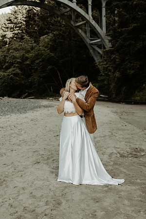 Krystal-Will-Heceta-lighthouse-Elopement-Photos-2026 (29 of 111)