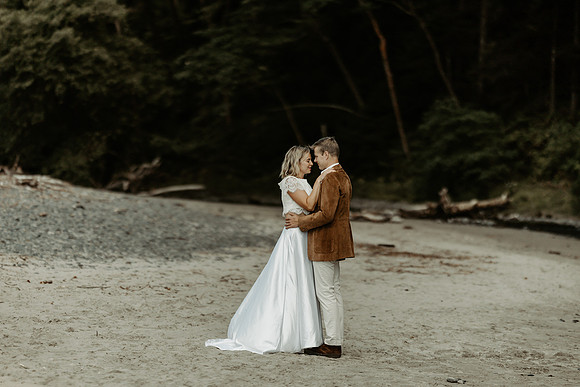 Krystal-Will-Heceta-lighthouse-Elopement-Photos-2026 (31 of 111)