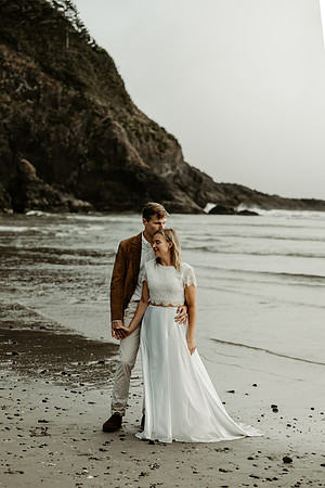 Krystal-Will-Heceta-lighthouse-Elopement-Photos-2026 (67 of 111)