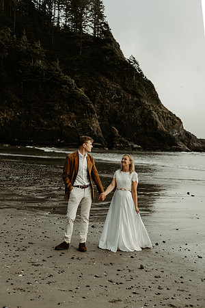 Krystal-Will-Heceta-lighthouse-Elopement-Photos-2026 (65 of 111)