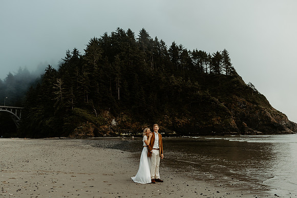 Krystal-Will-Heceta-lighthouse-Elopement-Photos-2026 (75 of 111)
