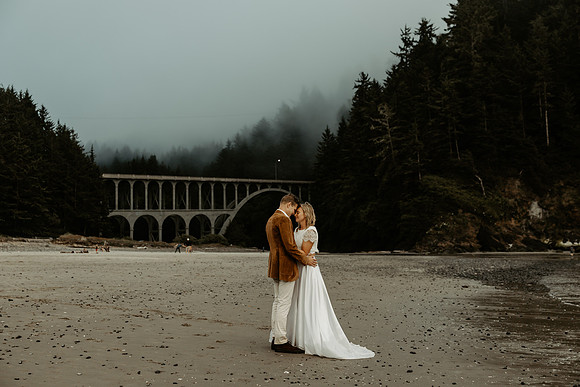Krystal-Will-Heceta-lighthouse-Elopement-Photos-2026 (76 of 111)
