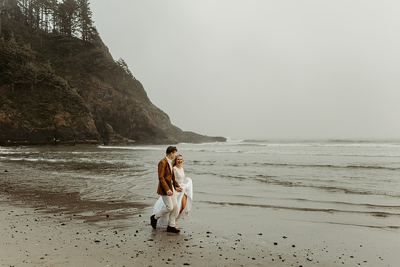 Krystal-Will-Heceta-lighthouse-Elopement-Photos-2026 (79 of 111)