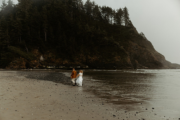 Krystal-Will-Heceta-lighthouse-Elopement-Photos-2026 (77 of 111)