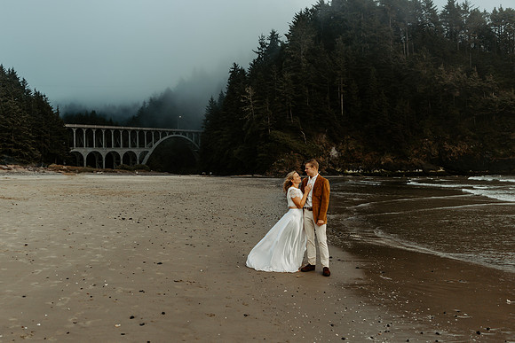 Krystal-Will-Heceta-lighthouse-Elopement-Photos-2026 (86 of 111)