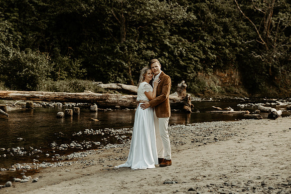 Krystal-Will-Heceta-lighthouse-Elopement-Photos-2026 (103 of 111)