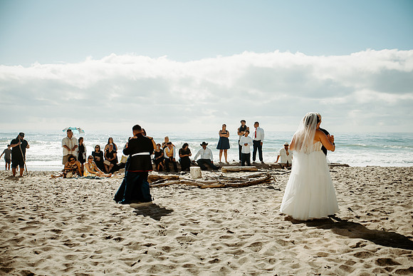 Adrian-Ellie-Inn-at-Spanish-Head-Wedding-Photos-Lincoln-City-Oregon (35 of 56)