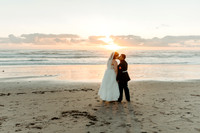 Adrian-Ellie-Inn-at-Spanish-Head-Wedding-Photos-Lincoln-City-Oregon (37 of 56)