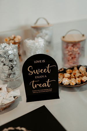 Adrian-Ellie-Inn-at-Spanish-Head-Wedding-Photos-Lincoln-City-Oregon (8 of 41)