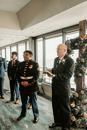 Adrian-Ellie-Inn-at-Spanish-Head-Wedding-Photos-Lincoln-City-Oregon (4 of 53)