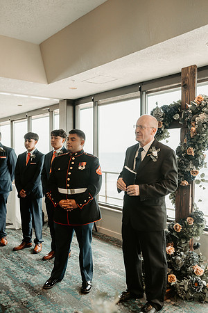 Adrian-Ellie-Inn-at-Spanish-Head-Wedding-Photos-Lincoln-City-Oregon (9 of 53)