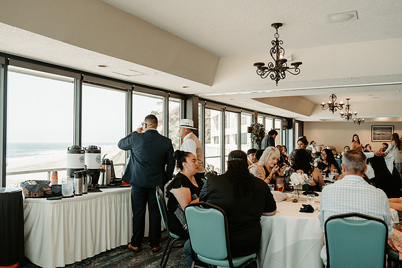 Adrian-Ellie-Inn-at-Spanish-Head-Wedding-Photos-Lincoln-City-Oregon (22 of 101)