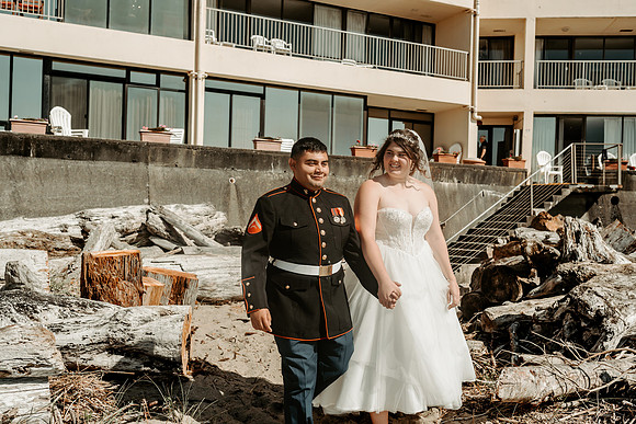 Adrian-Ellie-Inn-at-Spanish-Head-Wedding-Photos-Lincoln-City-Oregon (47 of 101)