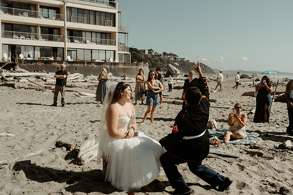 Adrian-Ellie-Inn-at-Spanish-Head-Wedding-Photos-Lincoln-City-Oregon (53 of 101)