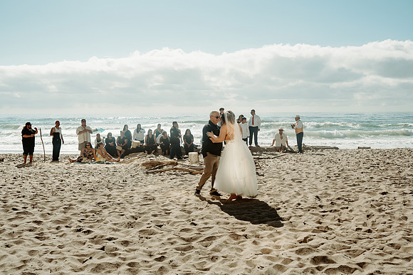 Adrian-Ellie-Inn-at-Spanish-Head-Wedding-Photos-Lincoln-City-Oregon (84 of 101)