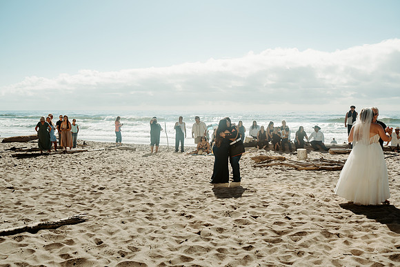 Adrian-Ellie-Inn-at-Spanish-Head-Wedding-Photos-Lincoln-City-Oregon (85 of 101)