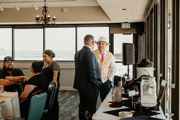 Adrian-Ellie-Inn-at-Spanish-Head-Wedding-Photos-Lincoln-City-Oregon (96 of 101)