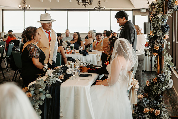 Adrian-Ellie-Inn-at-Spanish-Head-Wedding-Photos-Lincoln-City-Oregon (97 of 101)