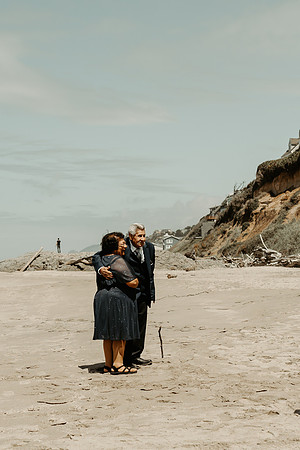 Adrian-Ellie-Inn-at-Spanish-Head-Wedding-Photos-Lincoln-City-Oregon (20 of 90)