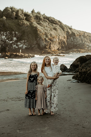 Kelly-Family-Photo-Session-Fogarty-Creek-Oregon (31 of 87)