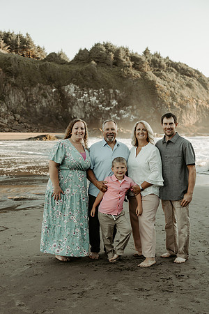 Kelly-Family-Photo-Session-Fogarty-Creek-Oregon (47 of 87)