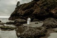 Kristina-Newport-Oregon-Elopement-Photos-2026 (4 of 60)