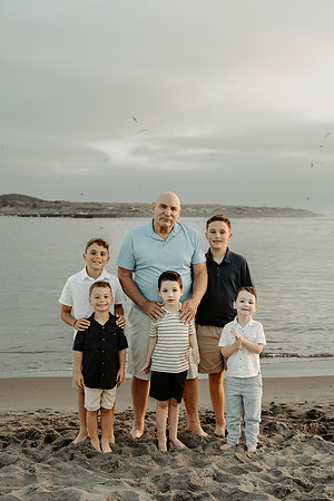 Courtney-Family-photos-Oregon-Coast-2026 (68 of 96)