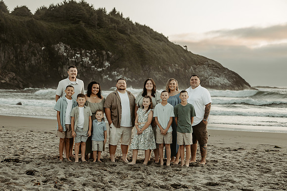 Lindsey-Family-photos-Oregon-Coast-2026 (1 of 39)