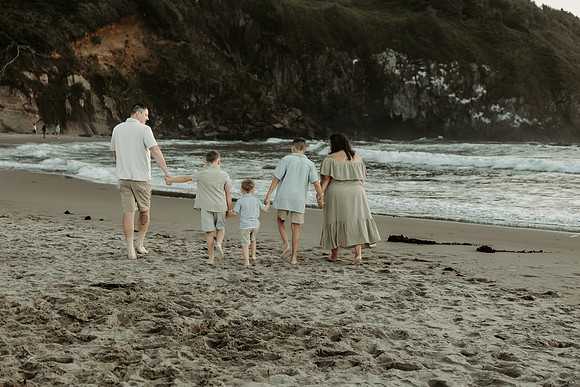 Lindsey-Family-photos-Oregon-Coast-2026 (3 of 39)