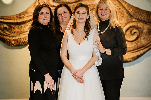 Alex-Danielle-Inn-Spanish-Head-Lincoln-City-oregon-wedding-0659
