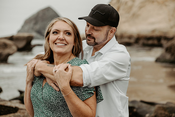 Angie-Dennis-Cape-Kiwanda-Engagment-Oregon-Photos (39 of 93)