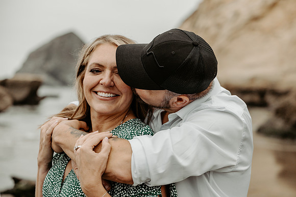 Angie-Dennis-Cape-Kiwanda-Engagment-Oregon-Photos (42 of 93)