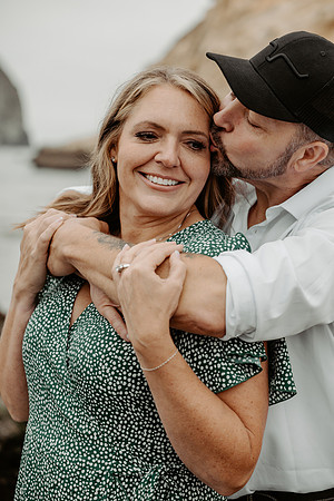 Angie-Dennis-Cape-Kiwanda-Engagment-Oregon-Photos (41 of 93)