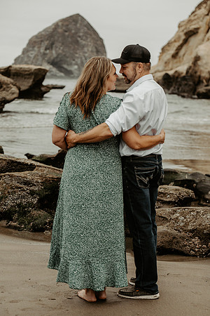 Angie-Dennis-Cape-Kiwanda-Engagment-Oregon-Photos (44 of 93)