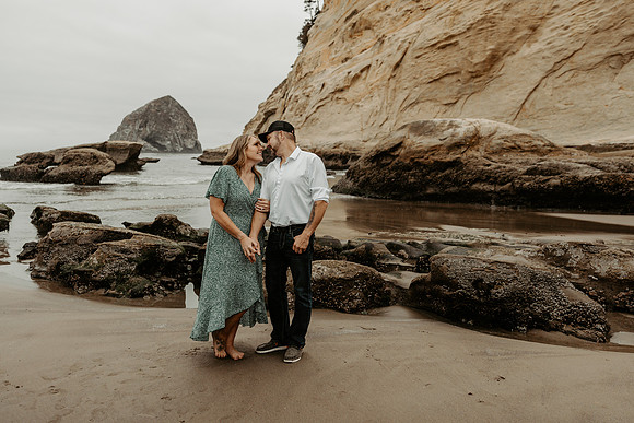 Angie-Dennis-Cape-Kiwanda-Engagment-Oregon-Photos (48 of 93)