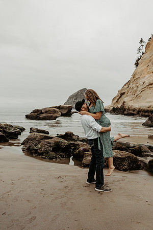 Angie-Dennis-Cape-Kiwanda-Engagment-Oregon-Photos (51 of 93)