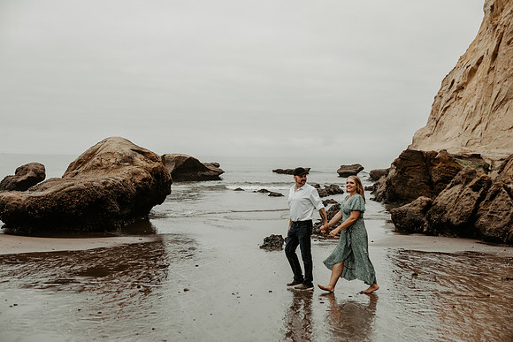 Angie-Dennis-Cape-Kiwanda-Engagment-Oregon-Photos (57 of 93)
